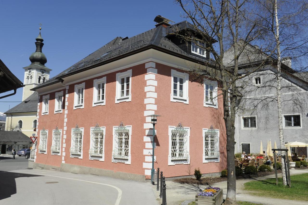 Pension Hochleitner Am Schlosspark Hotel Tamsweg Bagian luar foto